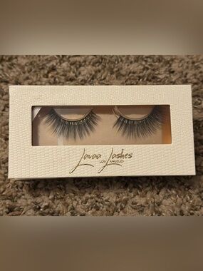 Lavas Lashes Los Angeles Premium Faux Mink False Eyelashes